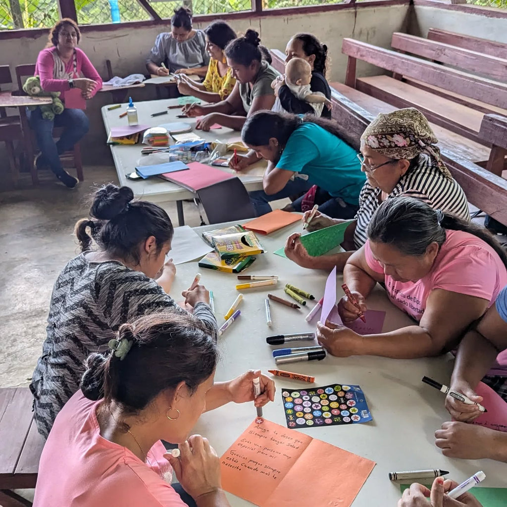 ¡Ayúdanos a educar!